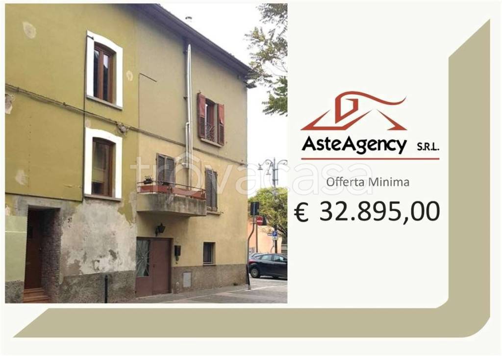 appartamento in vendita ad Alzano Lombardo