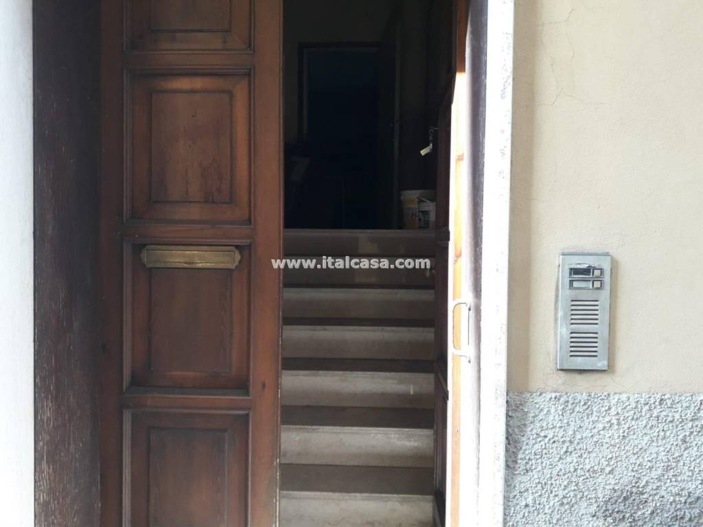 appartamento in vendita ad Alzano Lombardo