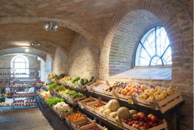 negozio in vendita ad Alzano Lombardo