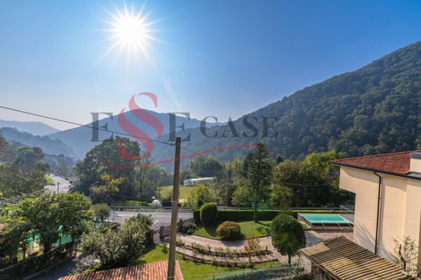 appartamento in vendita ad Alzano Lombardo in zona Olera