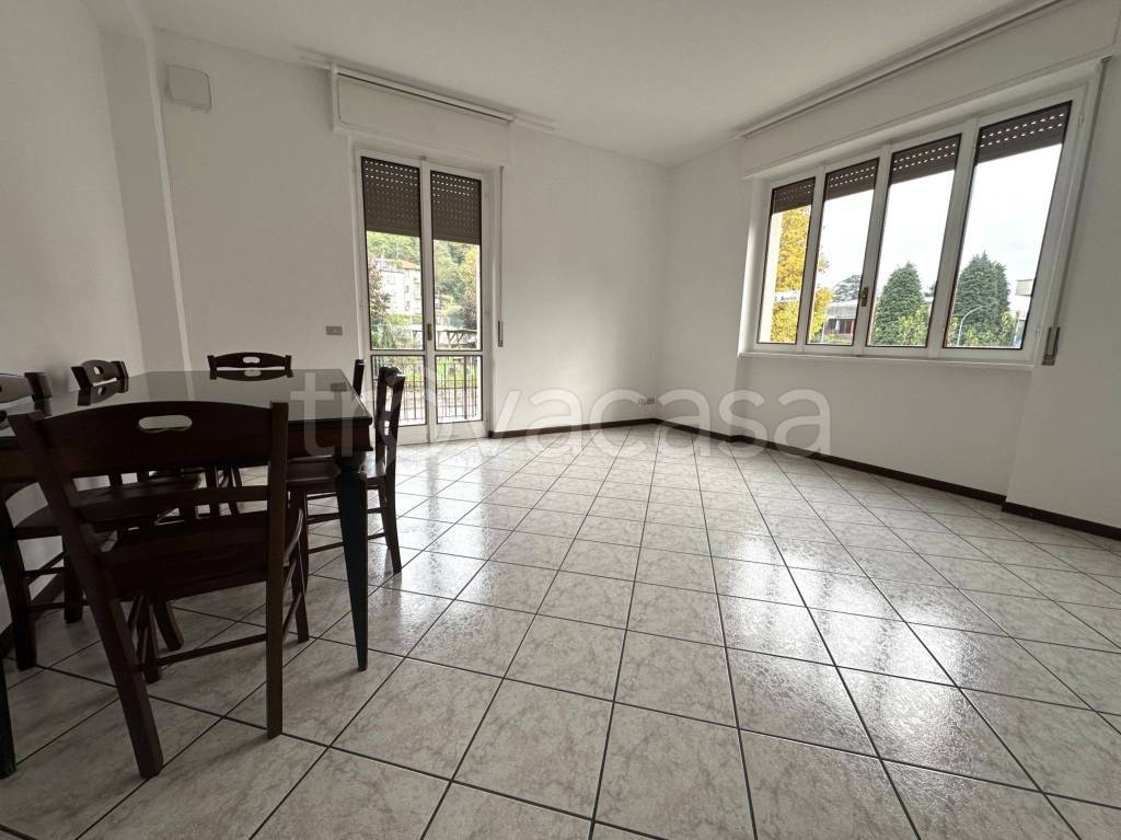 appartamento in vendita ad Alzano Lombardo