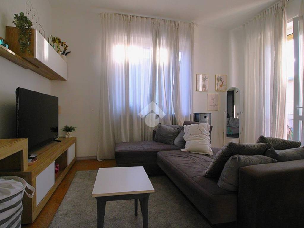 appartamento in vendita ad Alzano Lombardo