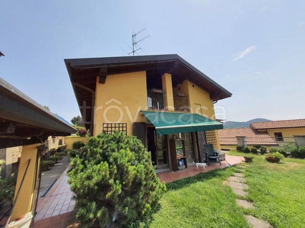 appartamento in vendita ad Alzano Lombardo