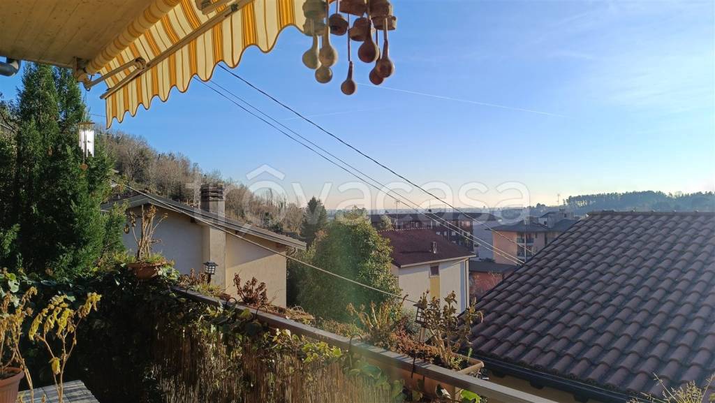 appartamento in vendita ad Alzano Lombardo