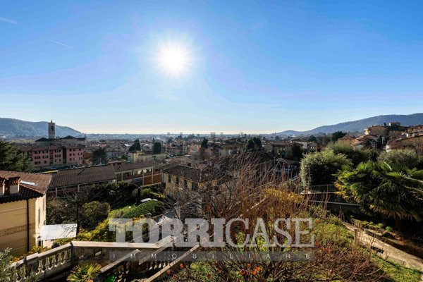 appartamento in vendita ad Alzano Lombardo