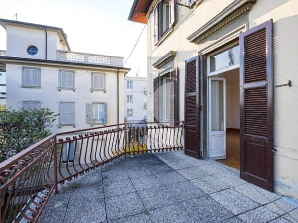 appartamento in vendita ad Alzano Lombardo