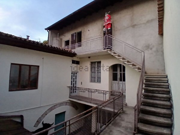 appartamento in vendita ad Alzano Lombardo