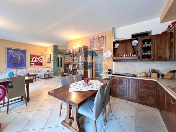 appartamento in vendita ad Alzano Lombardo