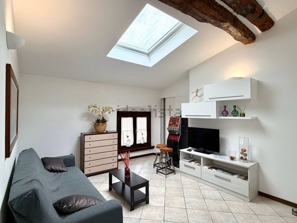 appartamento in vendita ad Alzano Lombardo