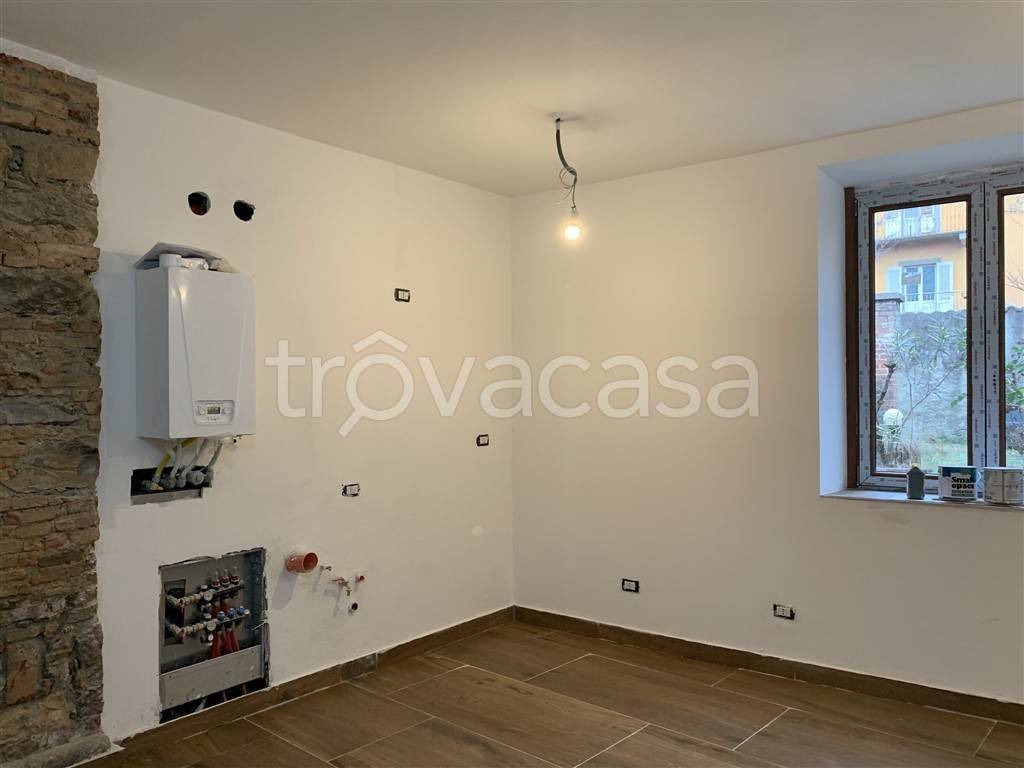 appartamento in vendita ad Alzano Lombardo