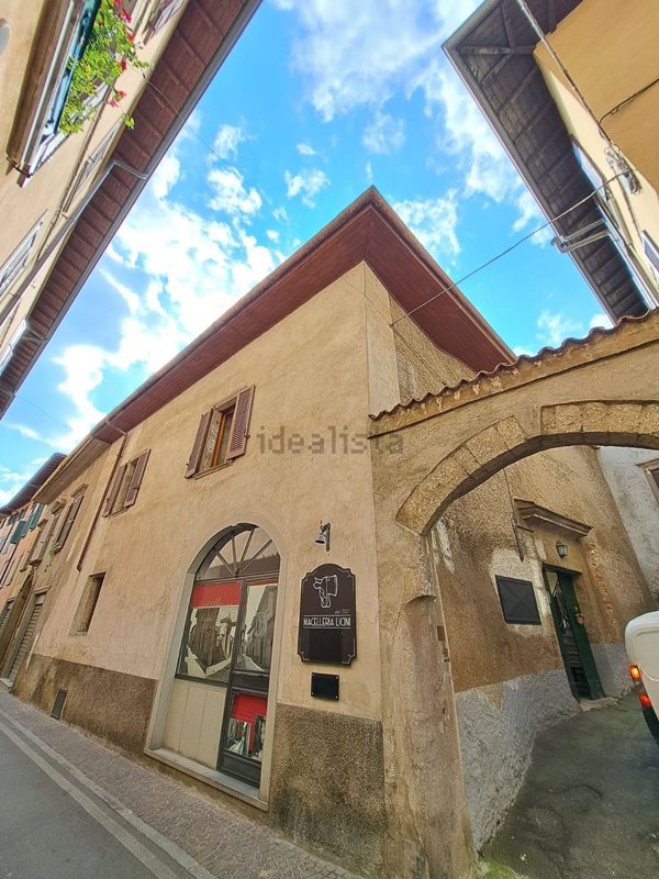 appartamento in vendita ad Alzano Lombardo