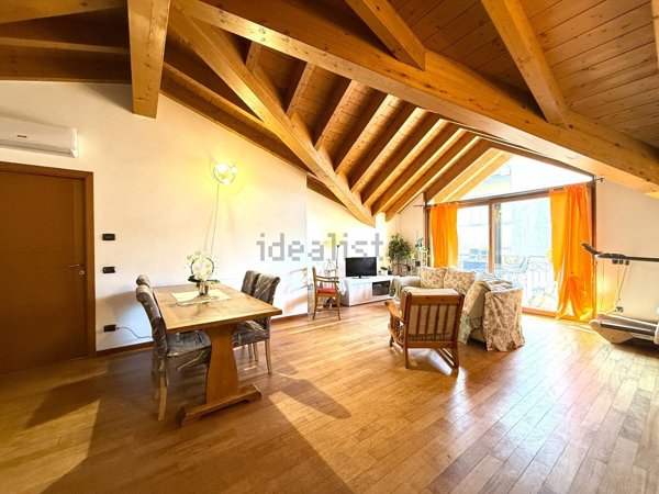 appartamento in vendita ad Alzano Lombardo