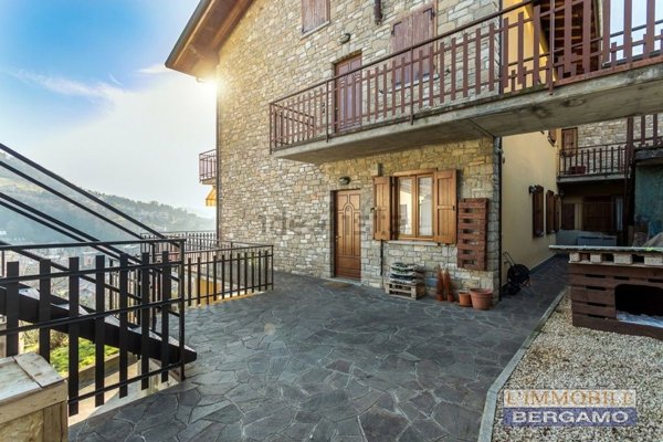 appartamento in vendita ad Alzano Lombardo