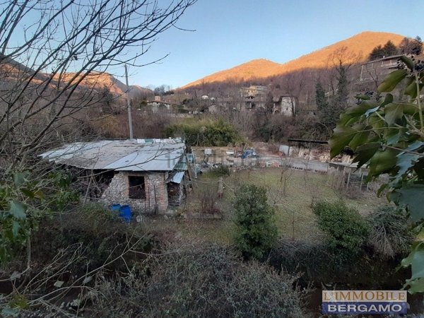 casale in vendita ad Alzano Lombardo