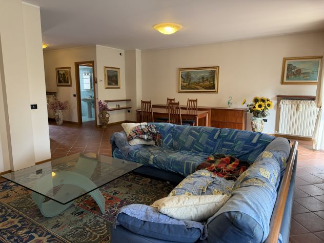 casa indipendente in vendita ad Alzano Lombardo