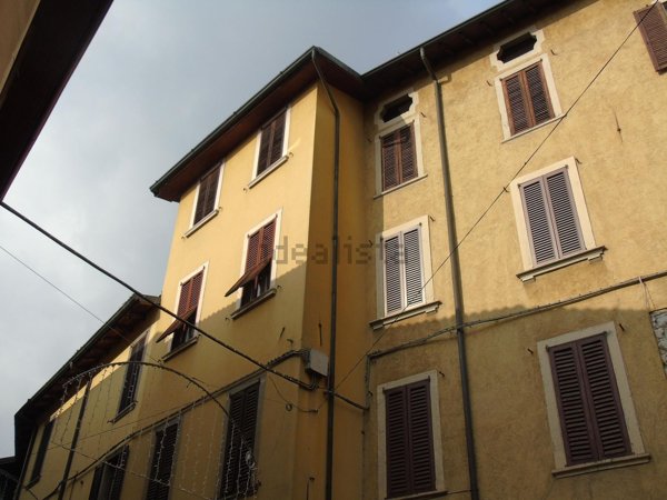 appartamento in vendita ad Alzano Lombardo