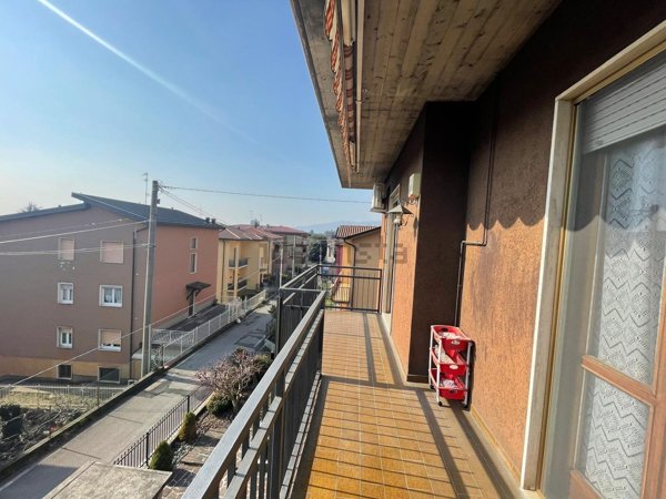 appartamento in vendita ad Alzano Lombardo