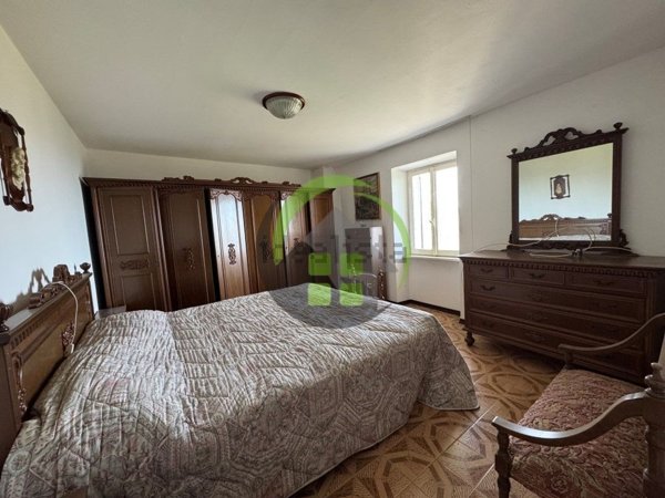 casa indipendente in vendita ad Alzano Lombardo