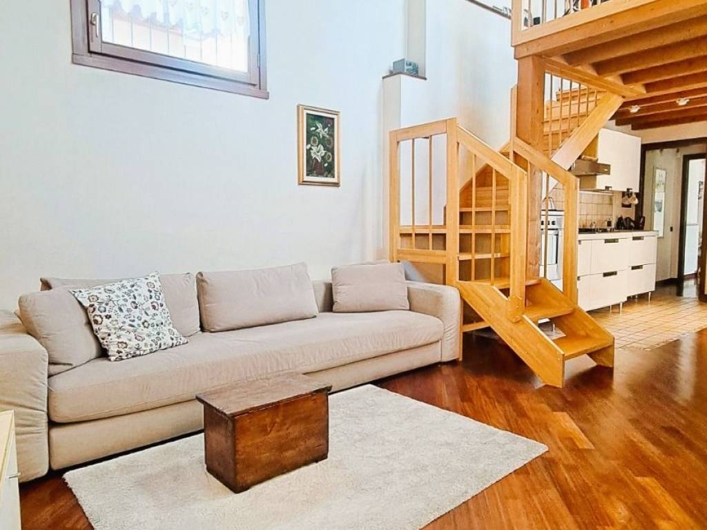 appartamento in vendita ad Alzano Lombardo