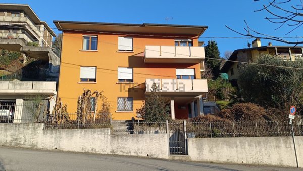 appartamento in vendita ad Alzano Lombardo