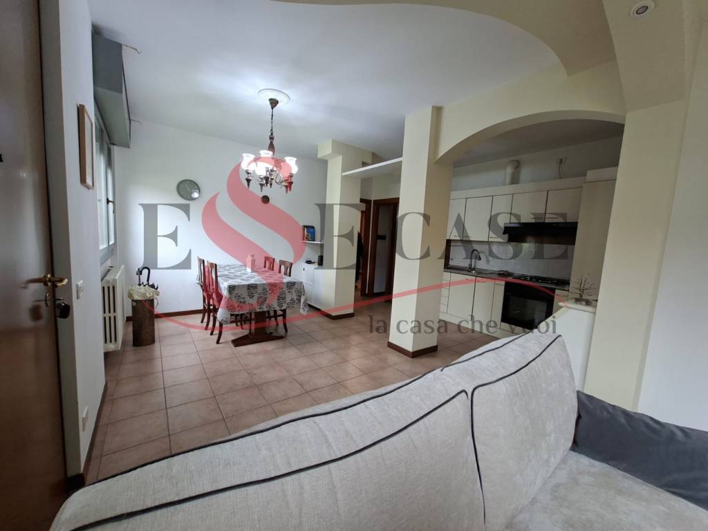 appartamento in vendita ad Alzano Lombardo