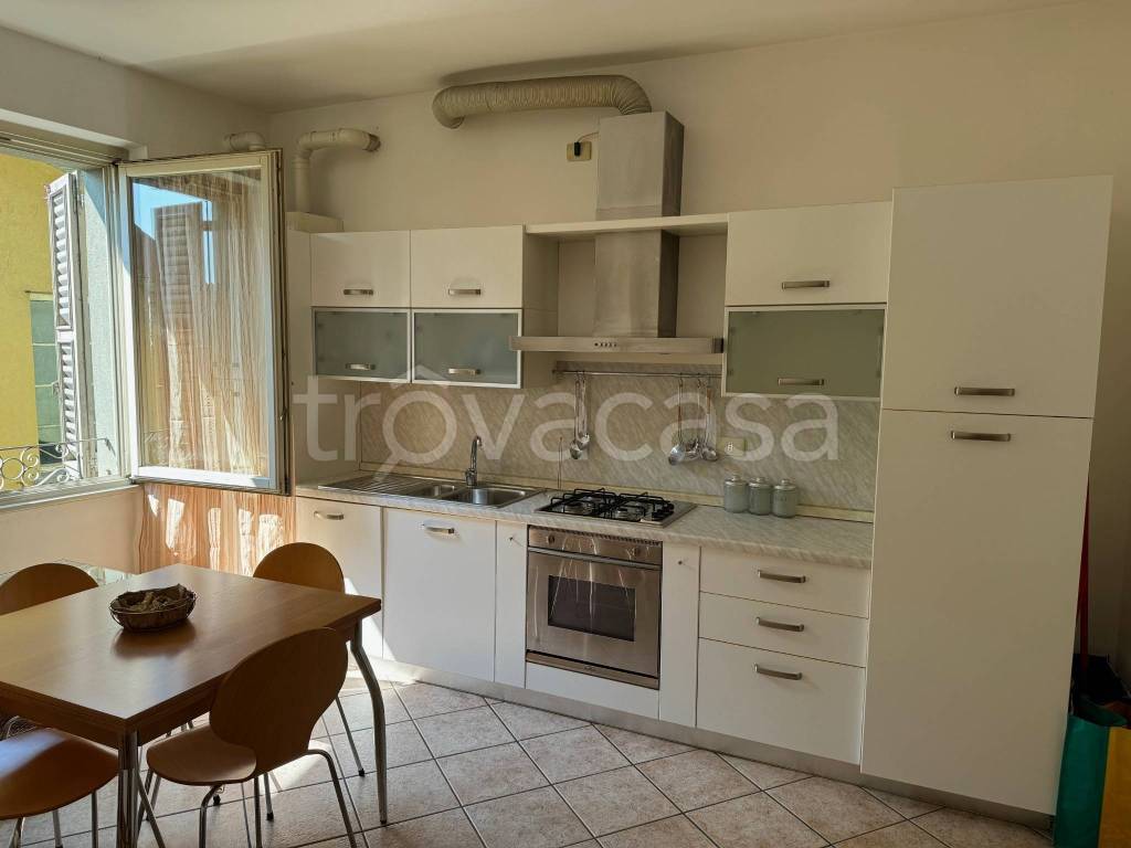 appartamento in vendita ad Alzano Lombardo