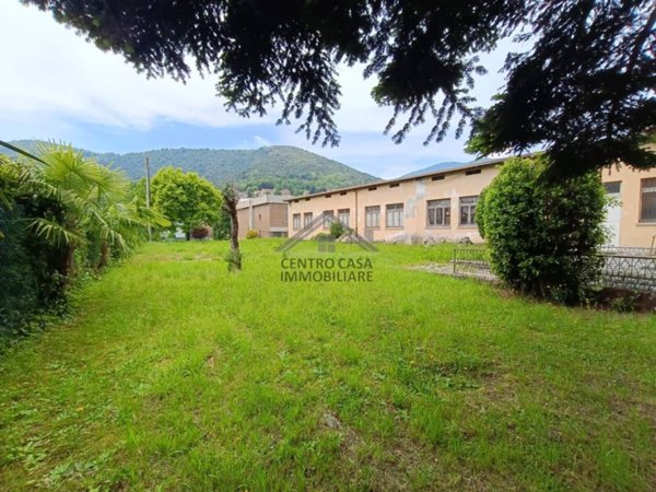 villa in vendita ad Alzano Lombardo