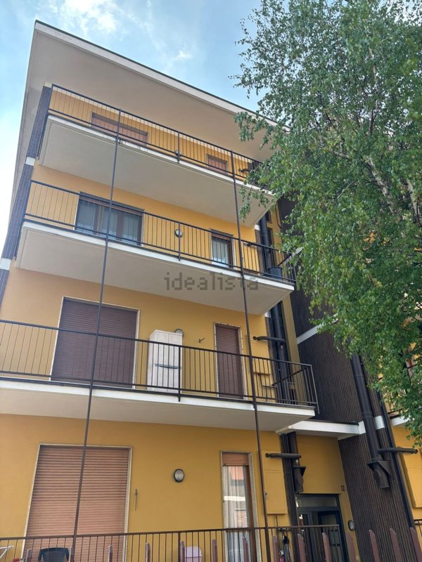 appartamento in vendita ad Alzano Lombardo in zona Monte di Nese