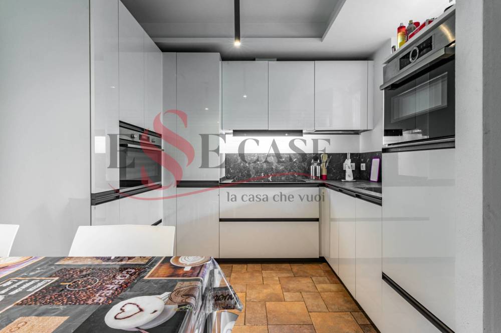 casa indipendente in vendita ad Alzano Lombardo
