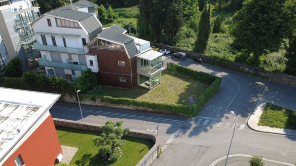 casa indipendente in vendita ad Alzano Lombardo in zona Monte di Nese