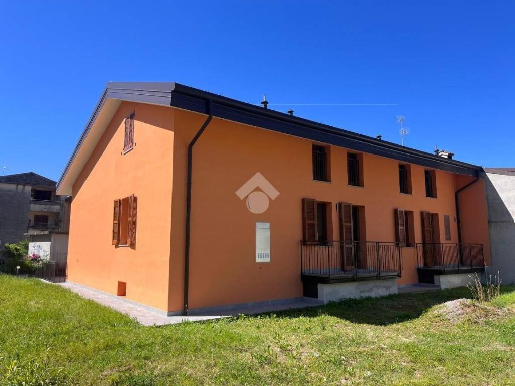 appartamento in vendita ad Alzano Lombardo