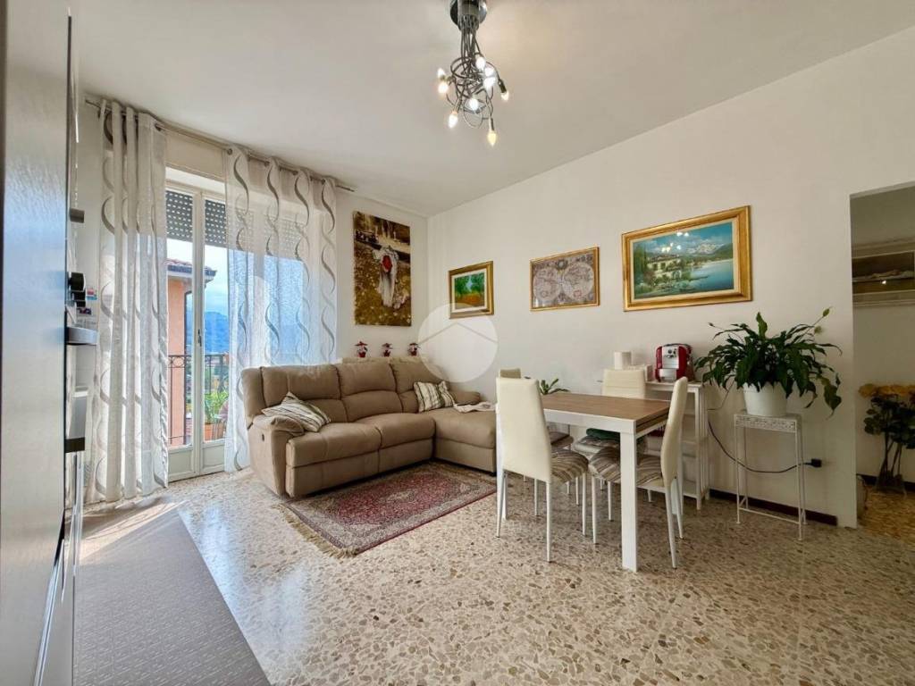 appartamento in vendita ad Alzano Lombardo