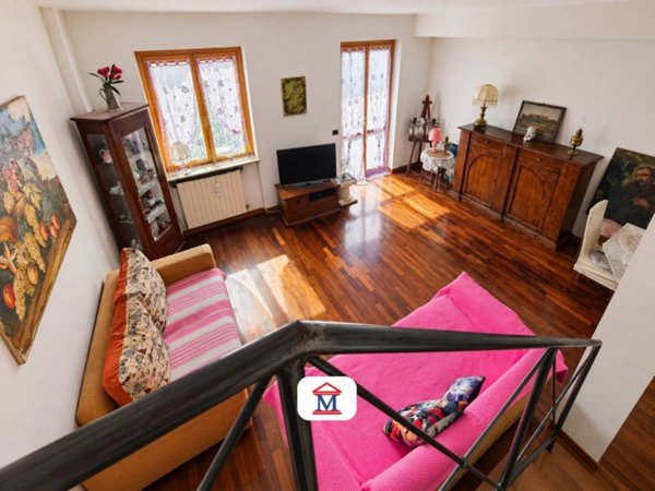 casa indipendente in vendita ad Alzano Lombardo