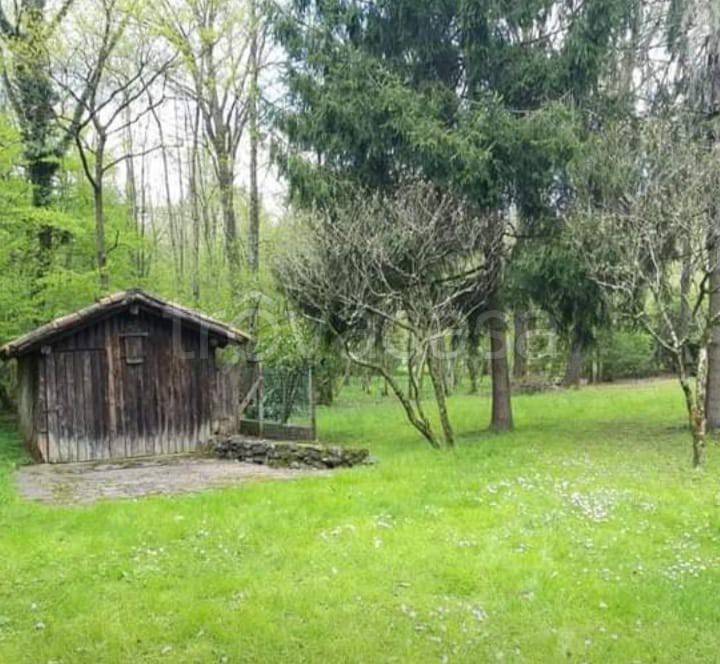terreno agricolo in vendita ad Ambivere