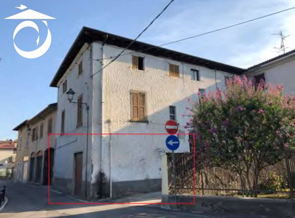 appartamento in vendita ad Ambivere