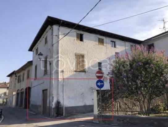 appartamento in vendita ad Ambivere