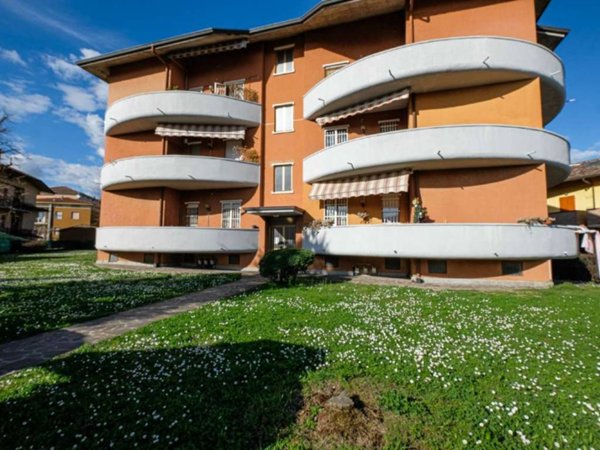 appartamento in vendita ad Ambivere