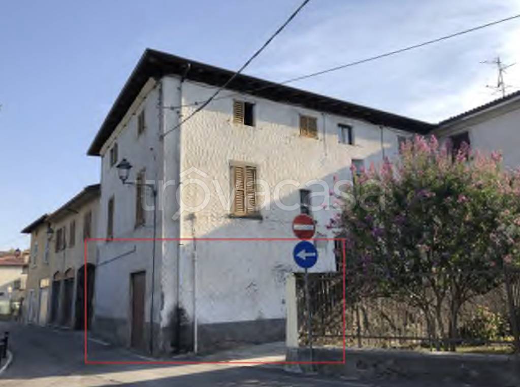 casa indipendente in vendita ad Ambivere