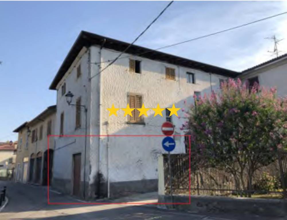 casa indipendente in vendita ad Ambivere