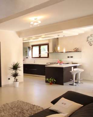 casa indipendente in vendita ad Ambivere