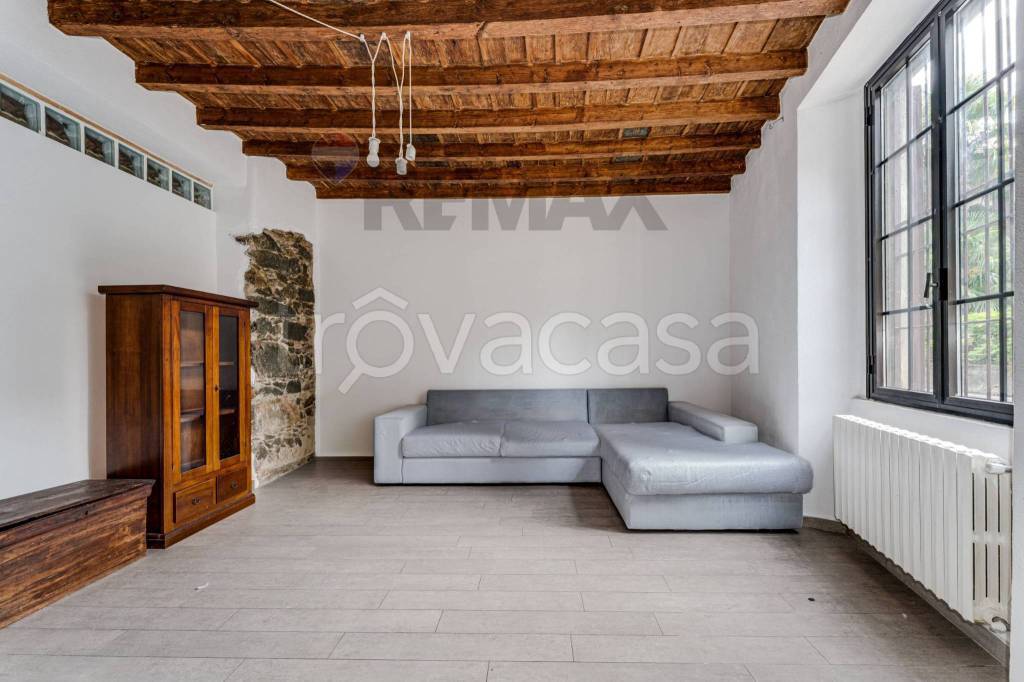 casa indipendente in vendita ad Ambivere