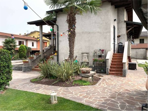 casa indipendente in vendita ad Antegnate