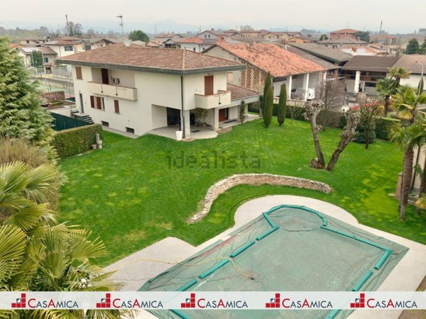 casa indipendente in vendita ad Antegnate