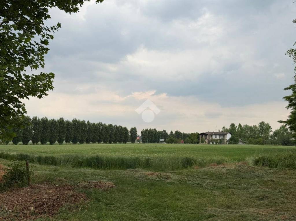 terreno agricolo in vendita ad Antegnate