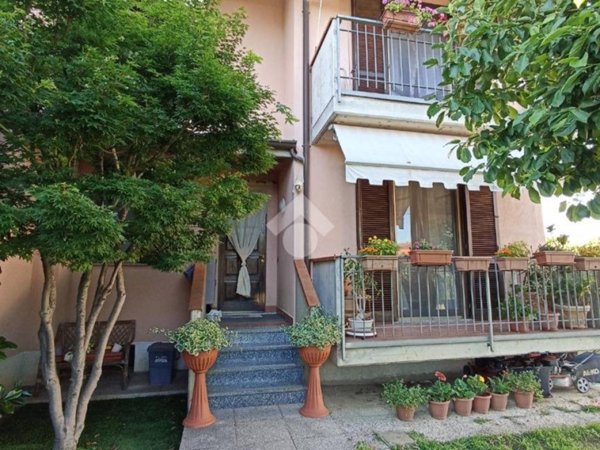 casa indipendente in vendita ad Arcene