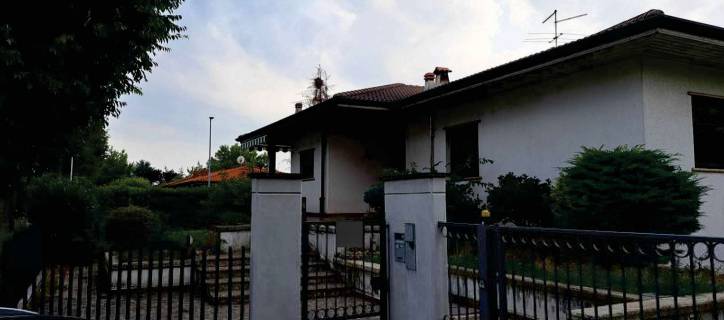 casa indipendente in vendita ad Arcene