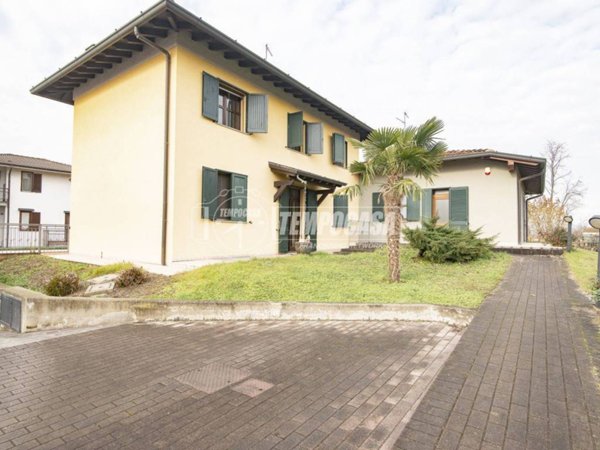 casa indipendente in vendita ad Arcene