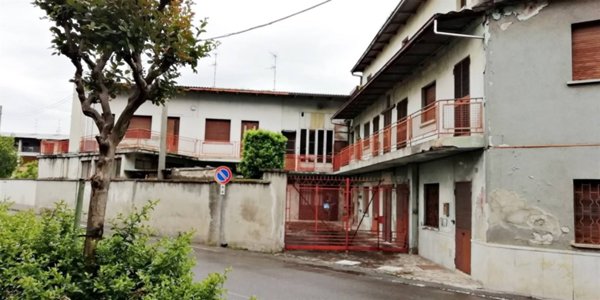 casa indipendente in vendita ad Arcene