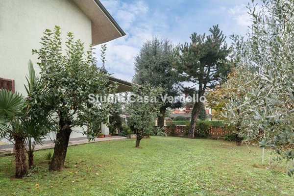 casa indipendente in vendita ad Arcene