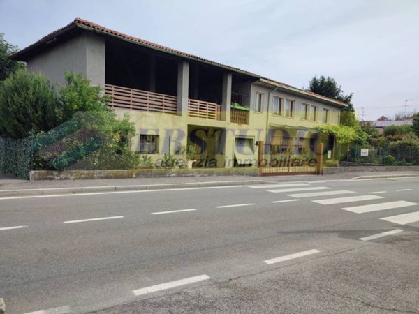 casa indipendente in vendita ad Arcene